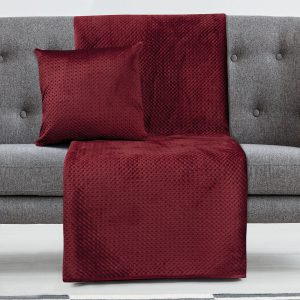 Pillow case decorative Velvety 42 × 42 Art 8352 Red