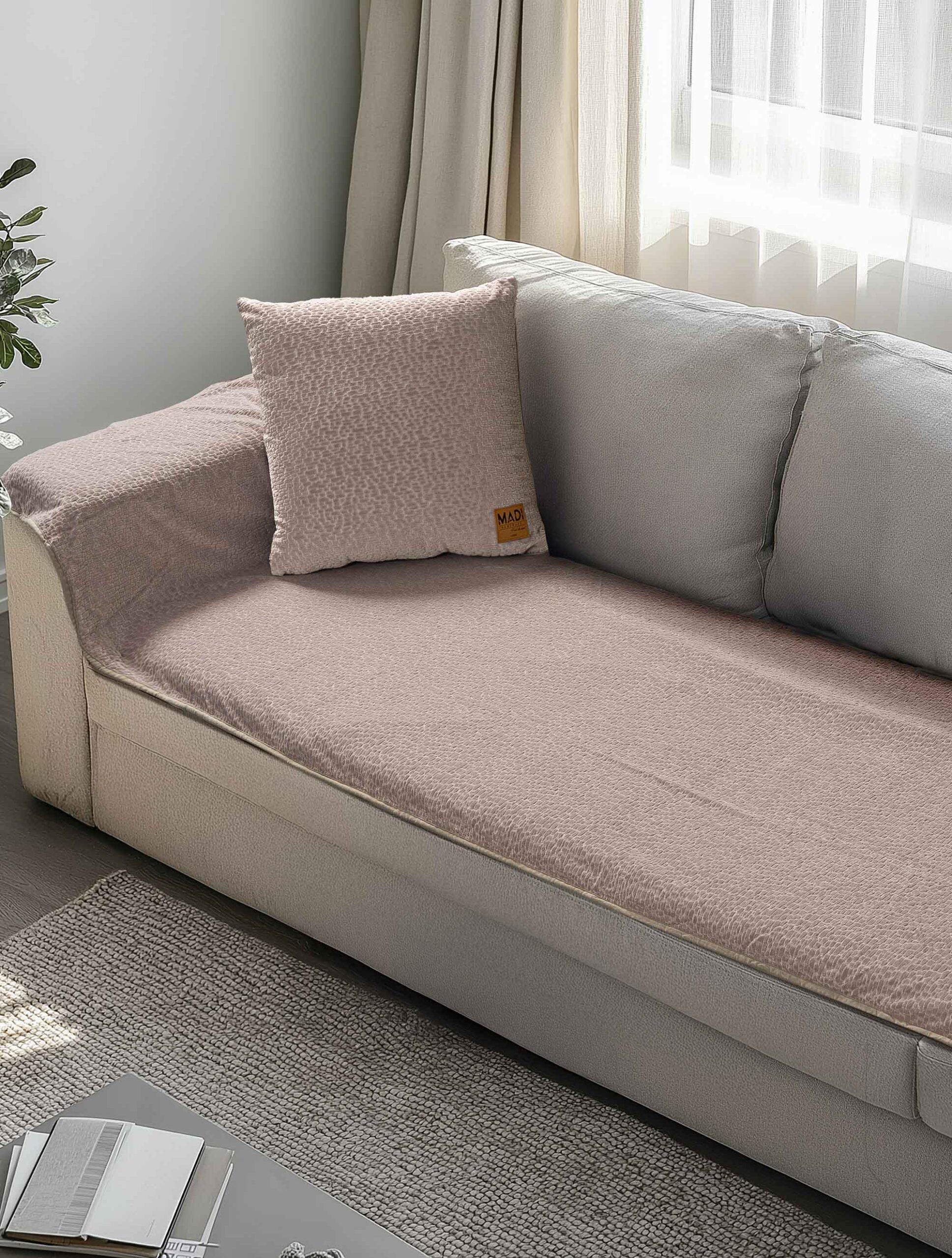 Μεμονωμένο ανάγλυφο κάλυμμα REGALIA BEIGE MADI